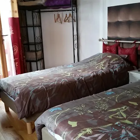 Holiday home Edliane Font-Romeu-Odeillo-Via